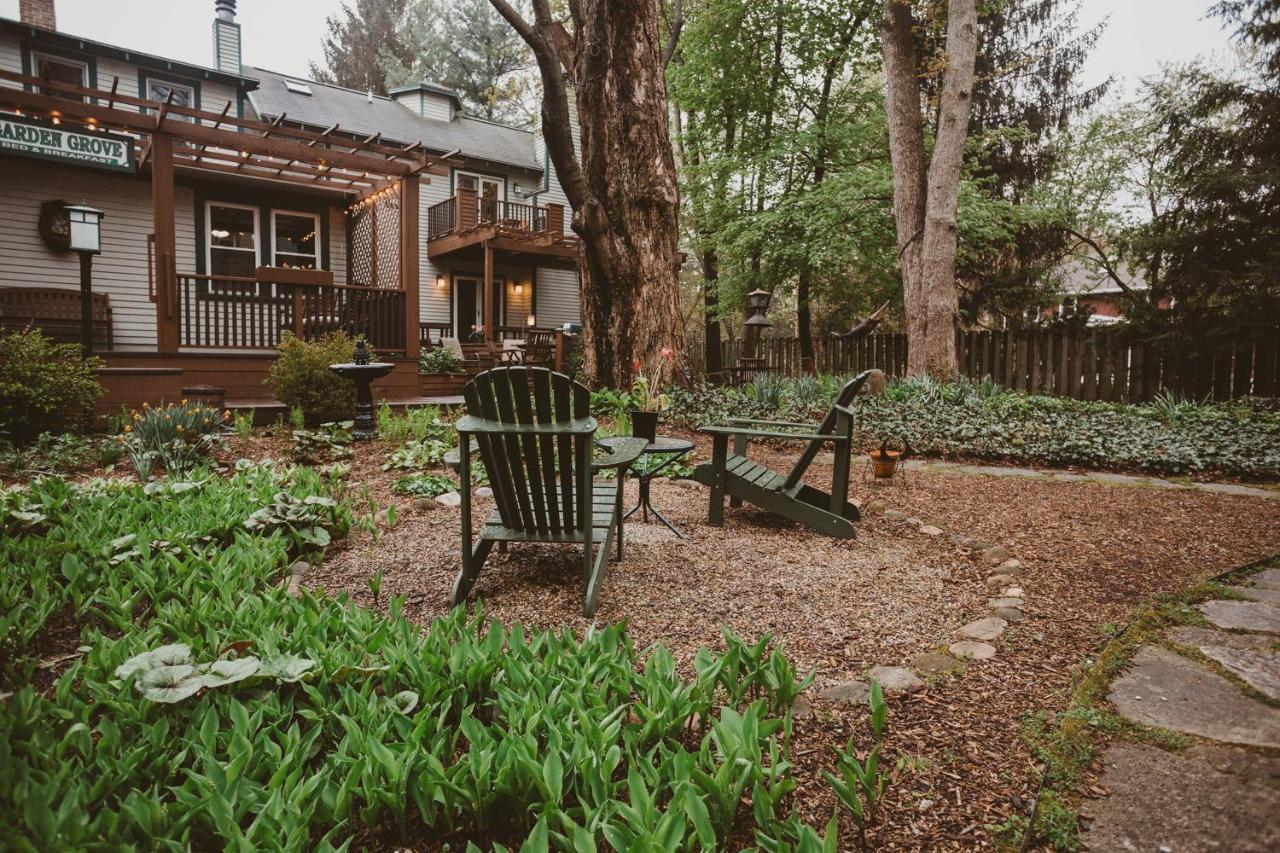 Garden Grove Inn Bed And Breakfast Union Pier Exterior photo