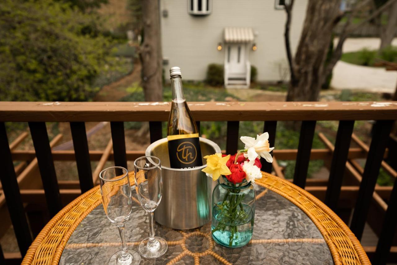 Garden Grove Inn Bed And Breakfast Union Pier Exterior photo